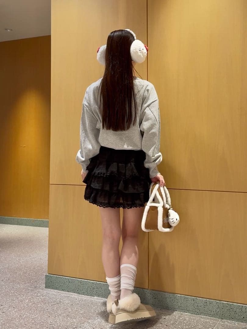 新品　完売商品　スナイデル♡ ラッフルティアードスカショーパン