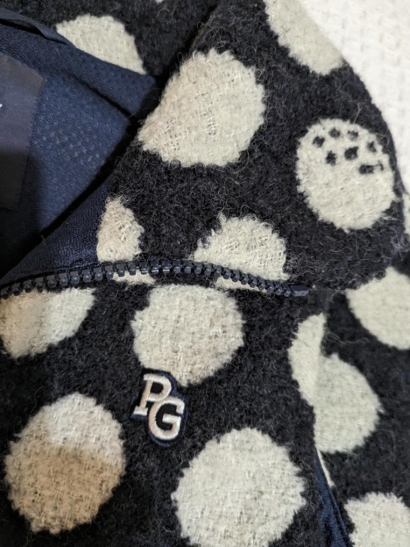 新春セール！PEARLY GATES ゴルフボール柄ベスト サイズ0