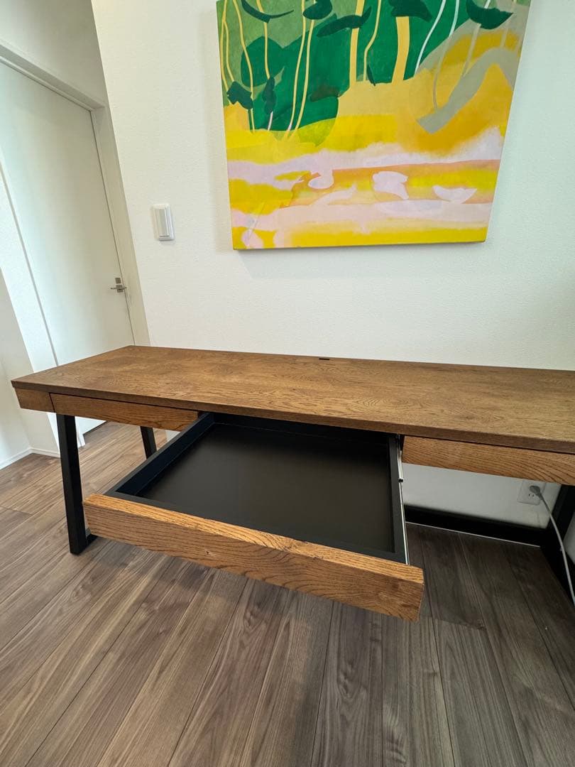 シンプルモダンデスク・机　3引き出し