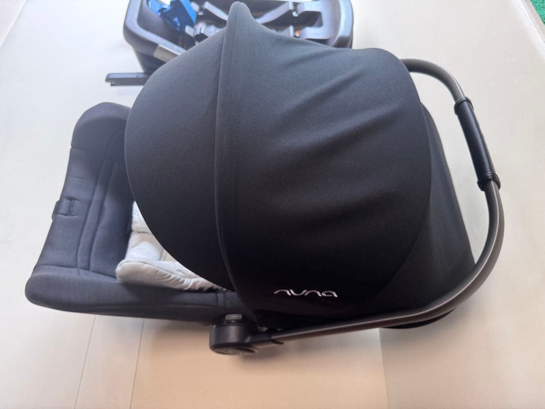 nuna pipa lite ブラック　チャイルドシート