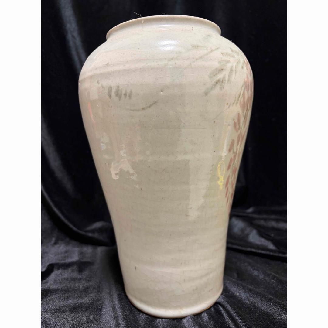 骨董 希少李朝白磁藤の花のような模様が描かれた陶器製の花瓶です文壺