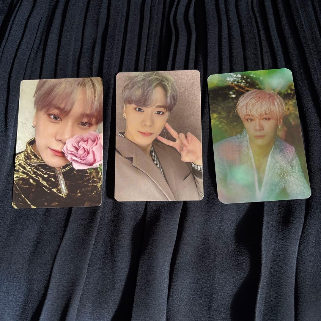 ASTRO BLUEFLAME ムンビン トレカセット - メルカリ