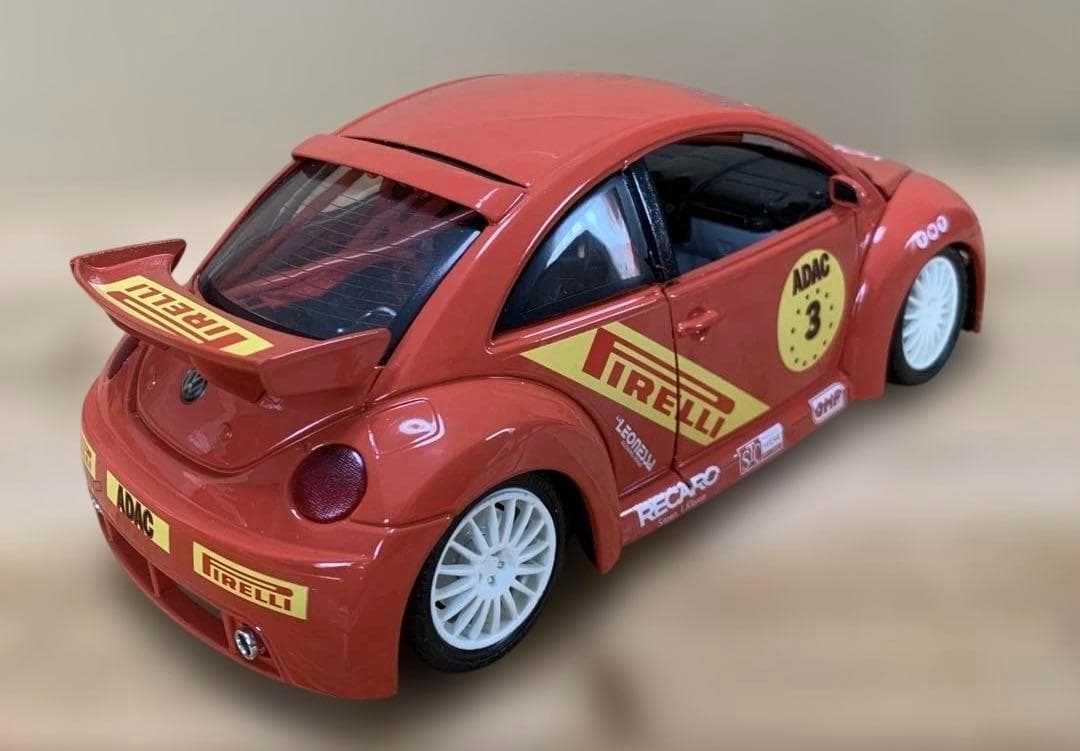 ミニカー 1/18 VW ニュービートル CUP 1999