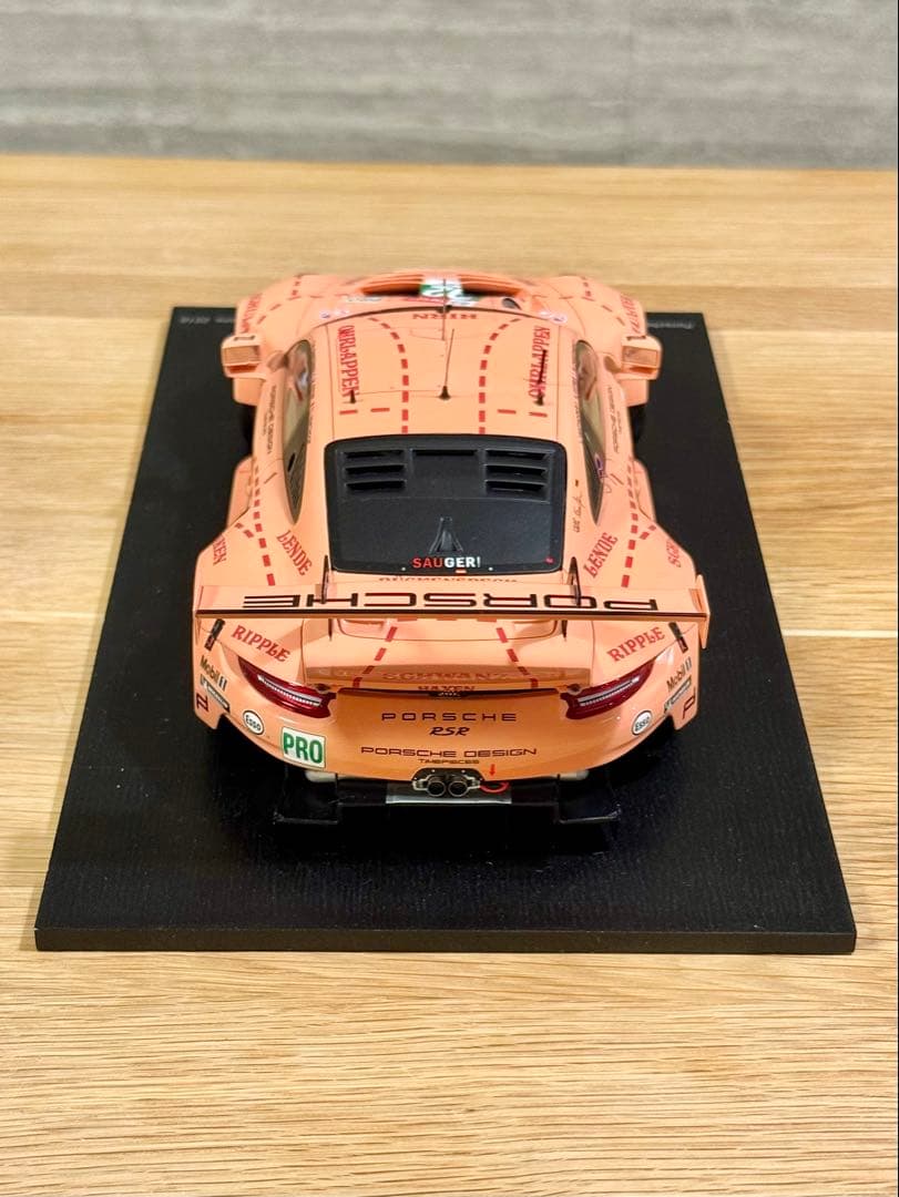 スパーク1/18 ポルシェ 911 RSR ルマン24h 2018 winner