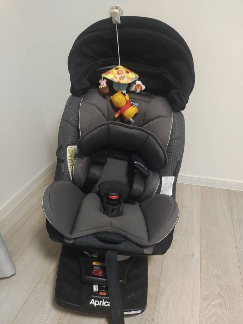 Aprica クルリラ 回転式 ISOFIX 新生児チャイルドシート 欠品あり