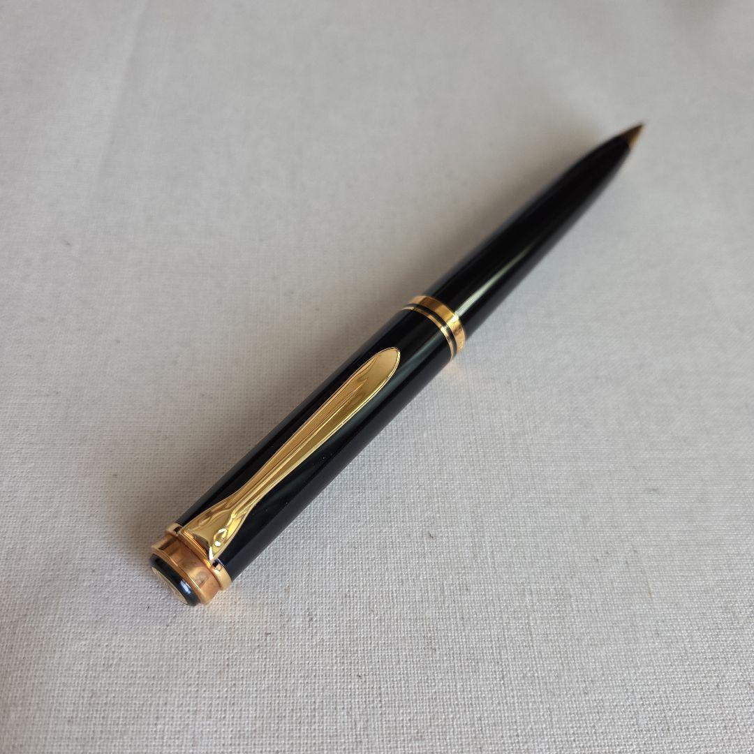 L*4様 Pelikan Souveran D800 0.5mm W-GERMA