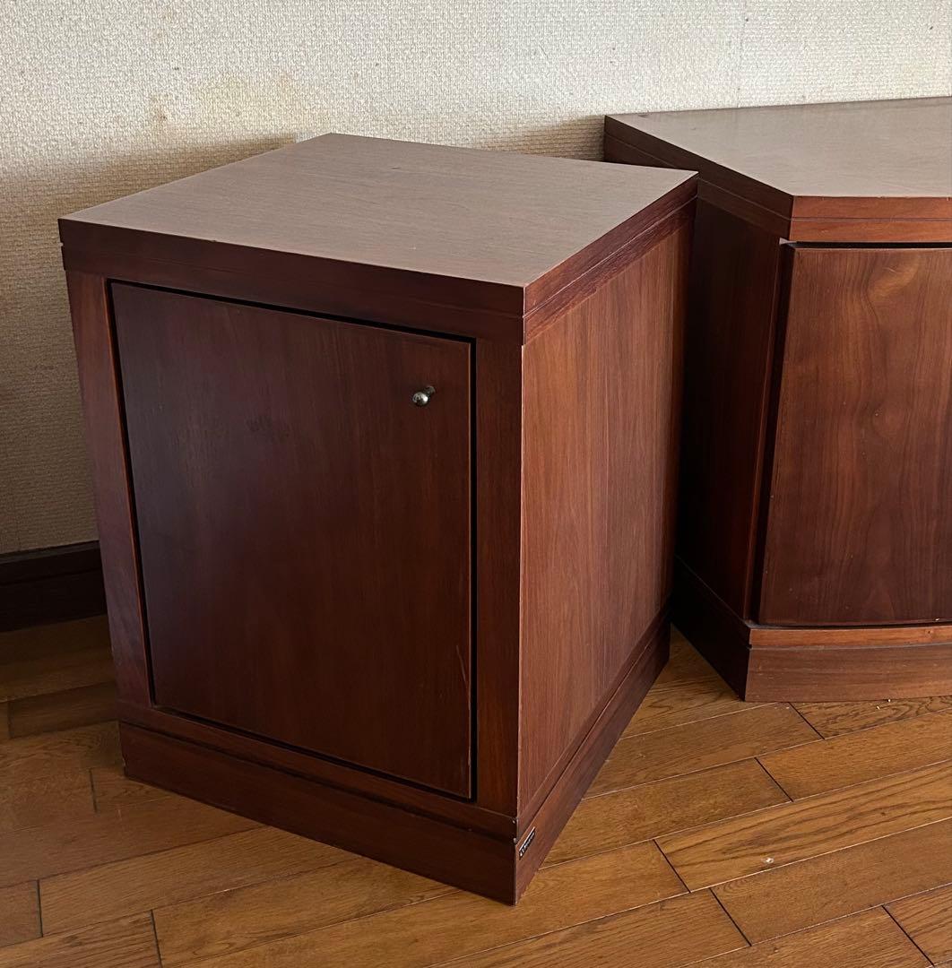 マルニ ウォールナット ダークブラウン キャビネット2本 中央部分は除く