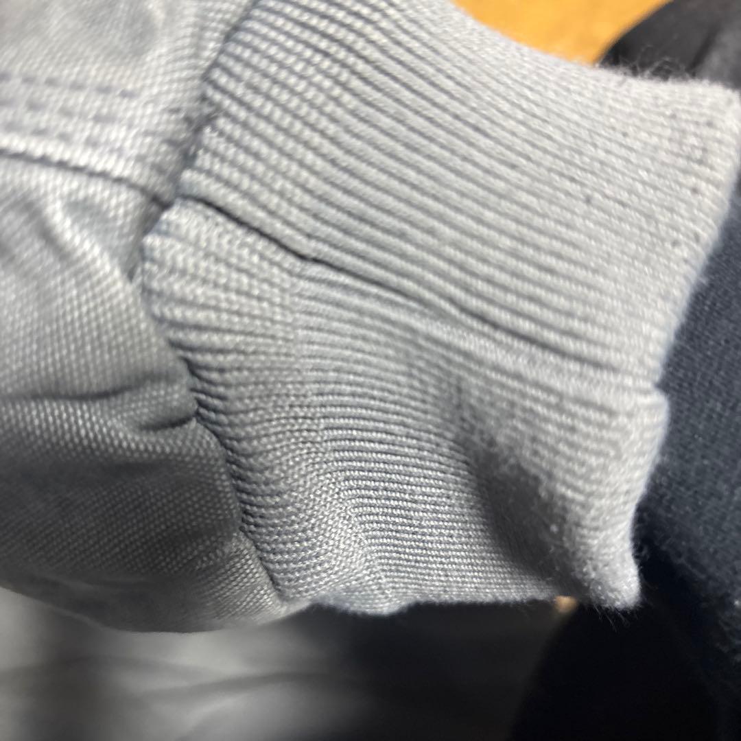 Carhartt グレー フード付きアクティブジャケット