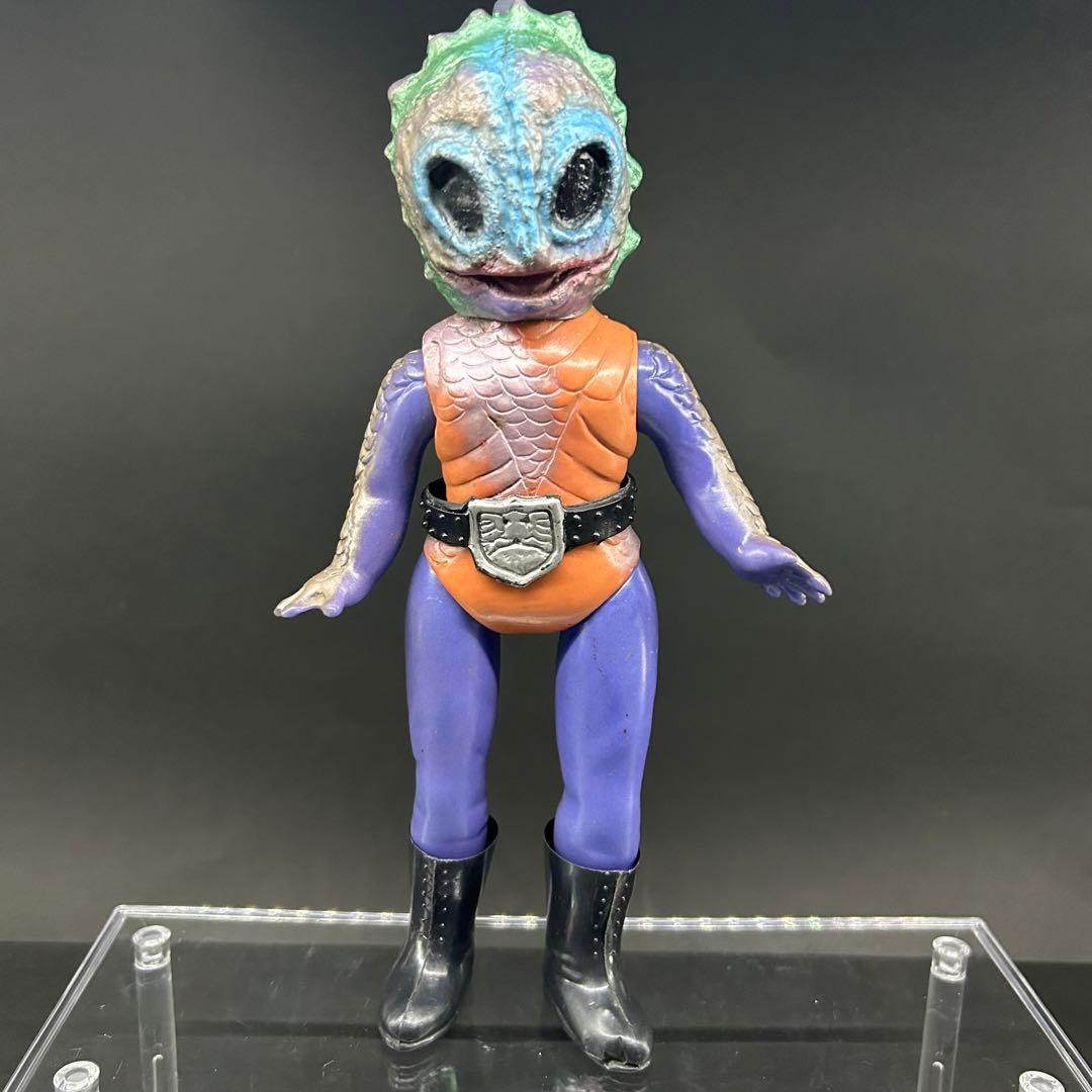 旧バンダイ製ソフビ 仮面ライダー1号 スタンダードサイズ 面取れ 昭和