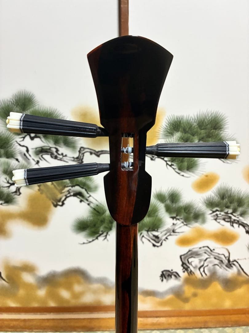 沖縄三線 エーマクルチ 本蛇皮一枚張り！与那城型！ユナー型！