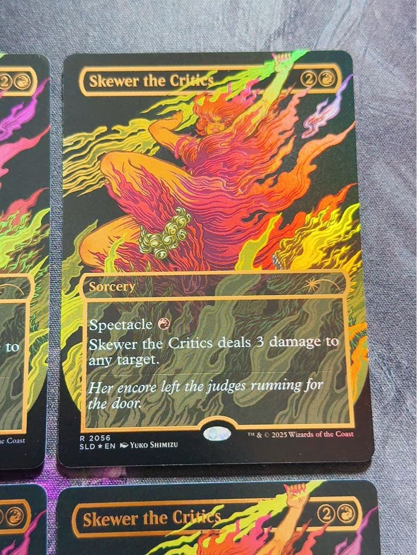 【レイズドfoil】批判家刺殺　英語　4枚セット