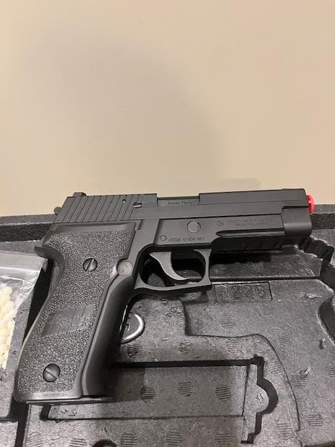 東京マルイ SIG P226 Rail ガスブローバック ガスガン