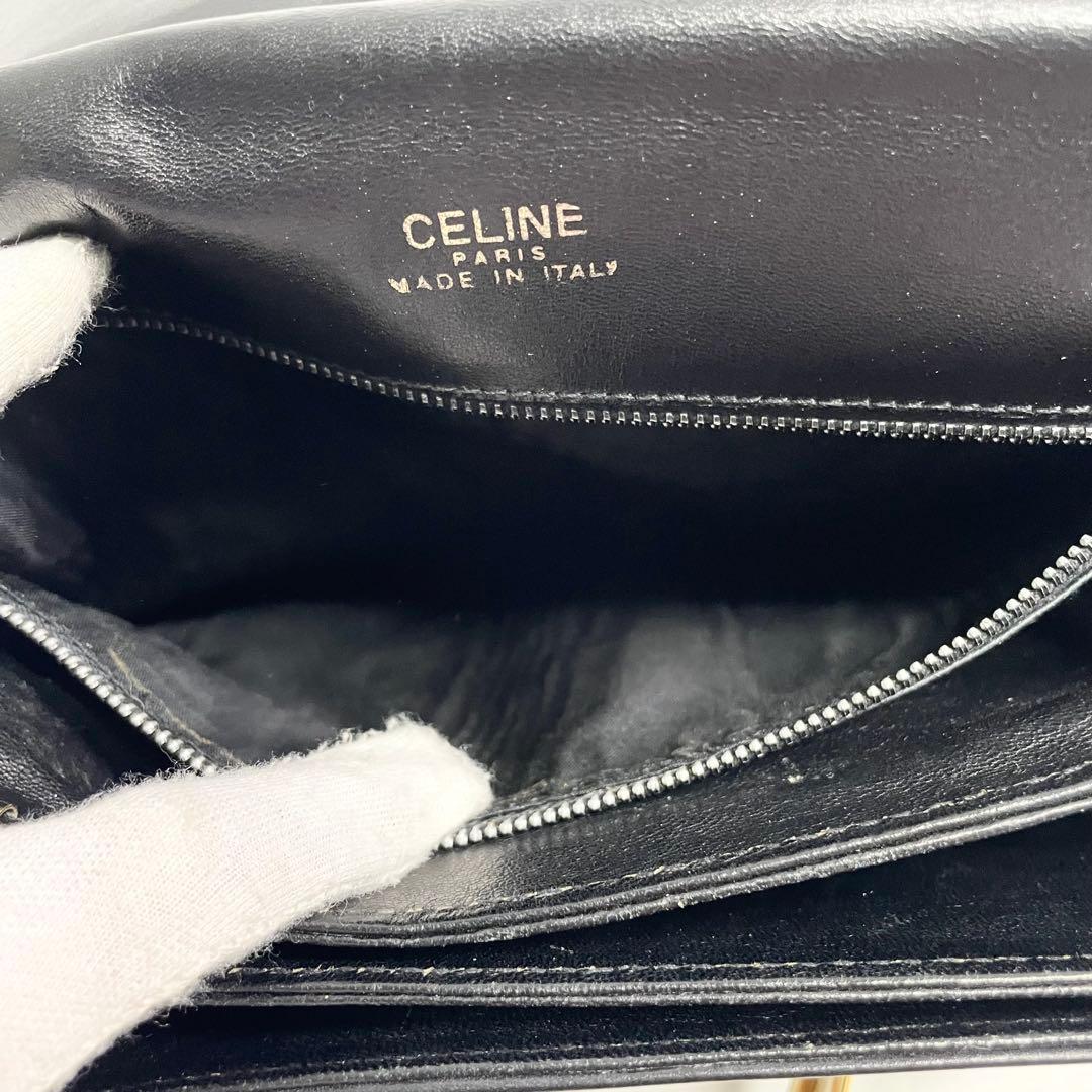 セリーヌ ショルダーバッグ 馬車金具 カーフレザー ブラック 黒 大容量 多機能