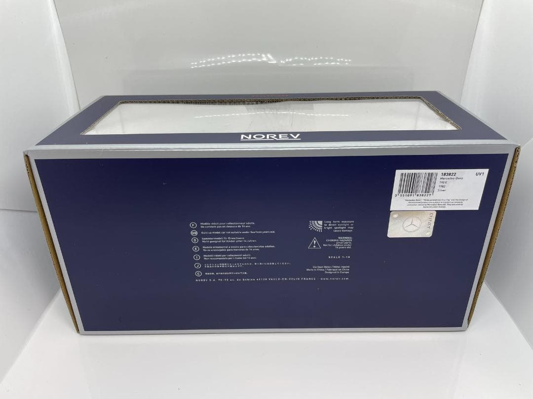 304-033 ノレブ 1/18 メルセデスベンツ 190E 1982