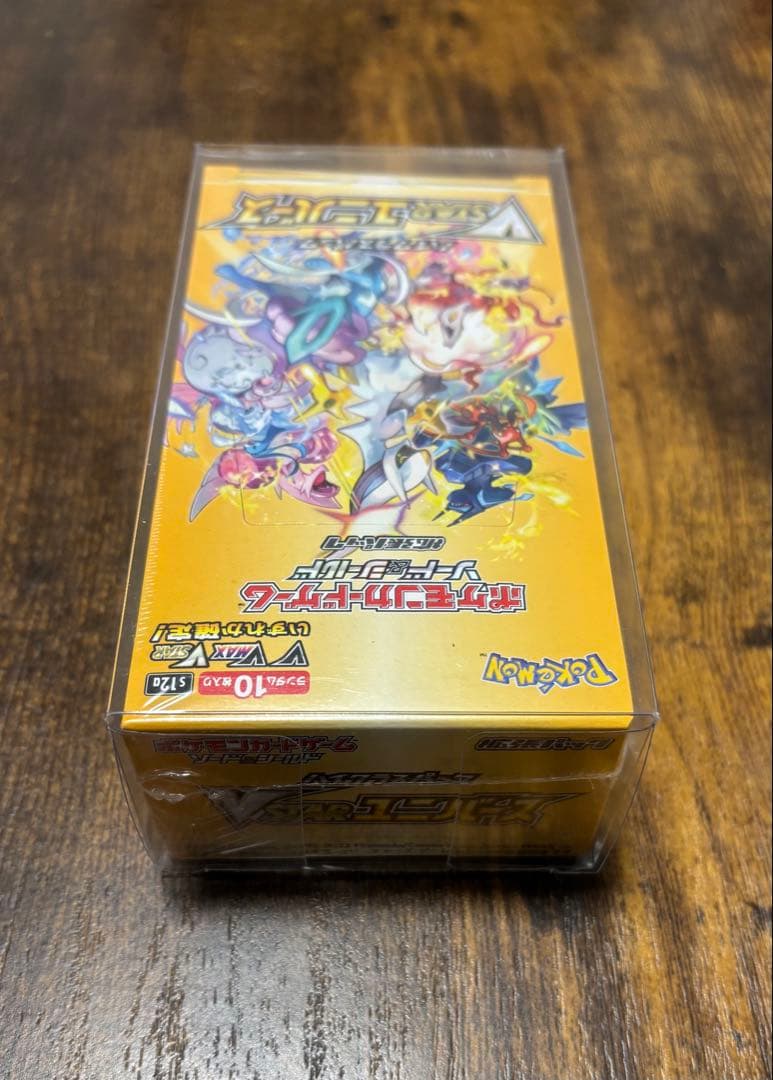 新品未開封　シュリンク付き　ポケモンカードゲーム VSTARユニバース