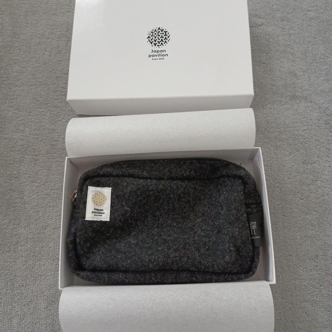 関西万博 日本館 VIP限定ピンバッジ、ポーチ、コースター、火星の石