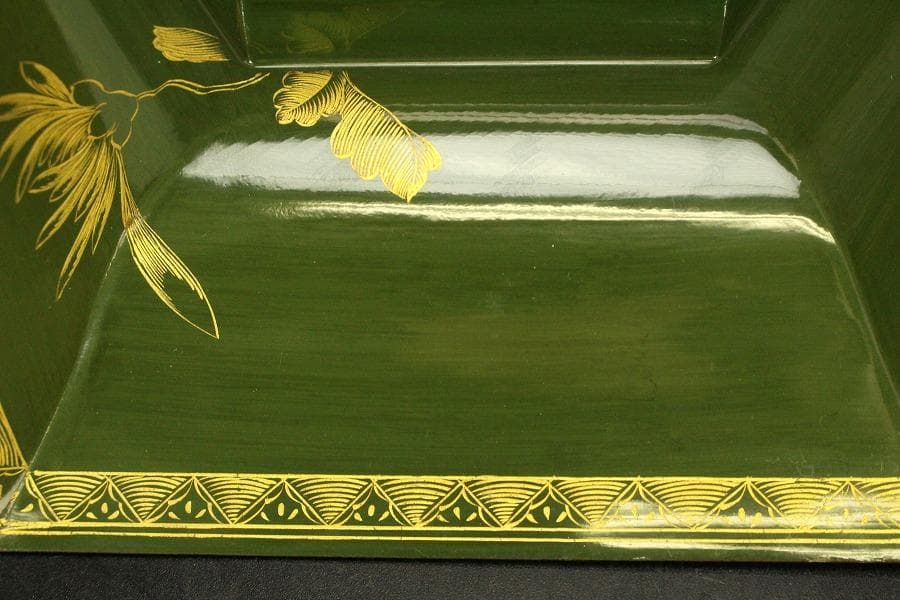 沈金 花紋 六角 蓋物(ZE496)