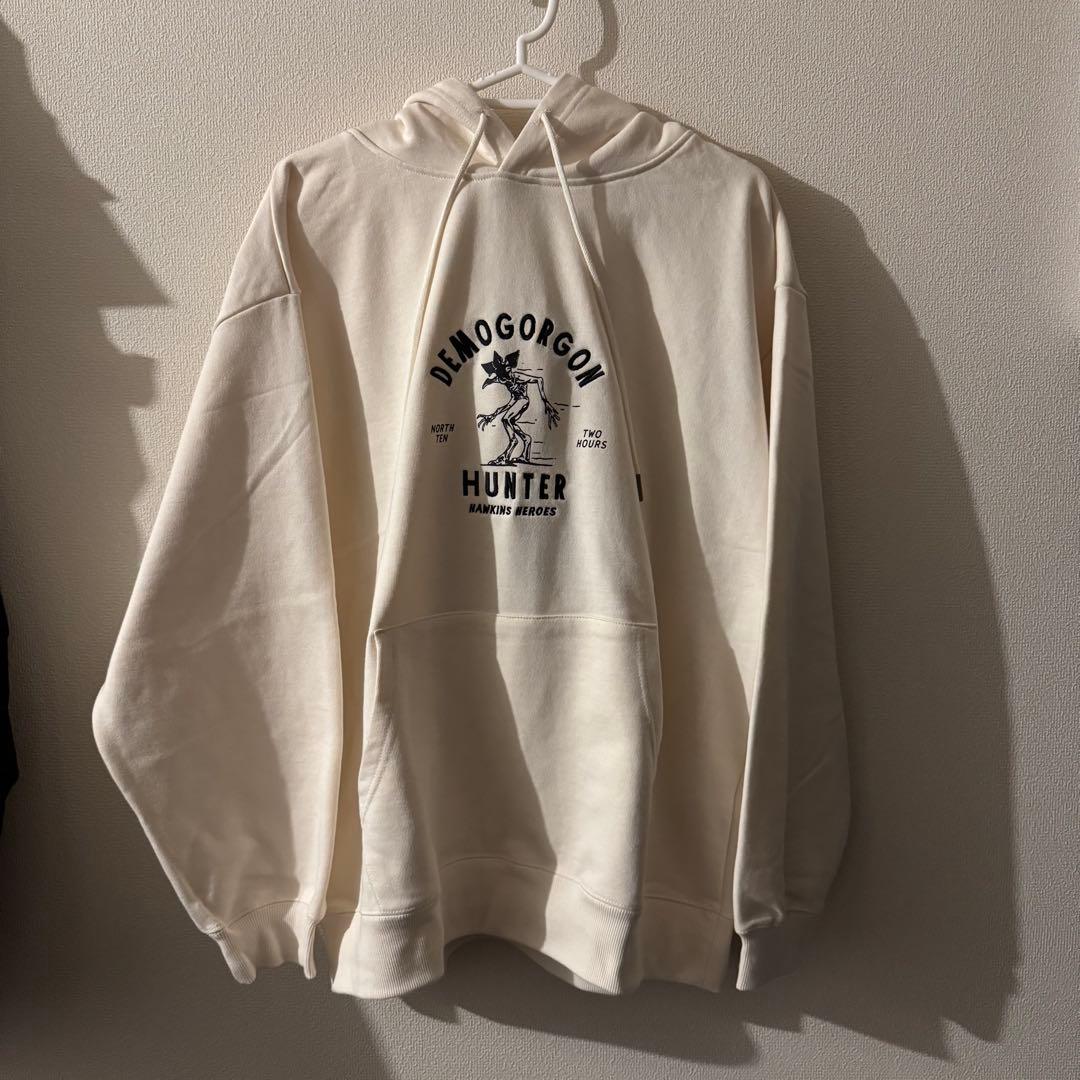 niko and... × Stranger things パーカー Lサイズ