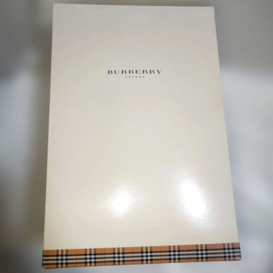 未使用　バーバリーテディベア専用箱付きアンティークノバチェック柄クマのぬいぐるみ