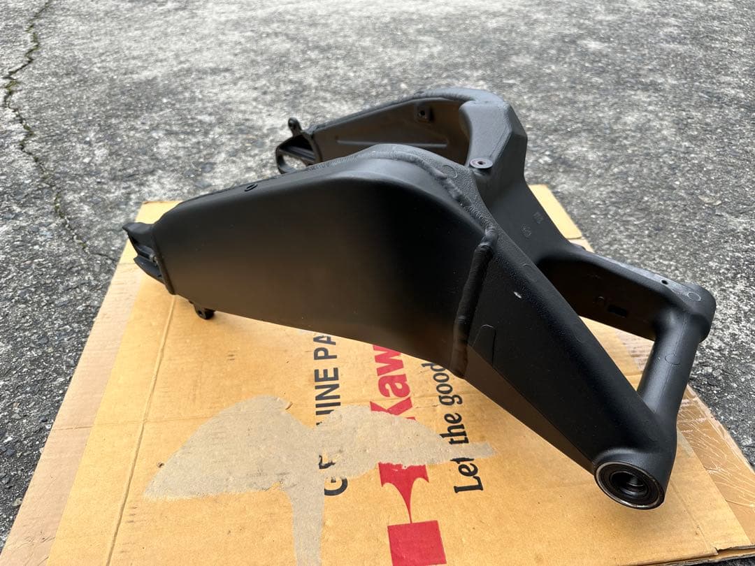 zx-6r スイングアーム S11592360 ブランド 品 通販