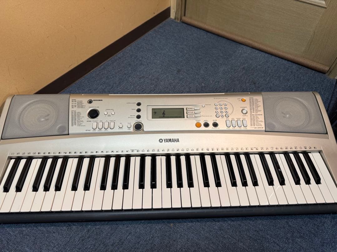 電子ピアノ　YAMAHA　PSR-313 電子キーボード