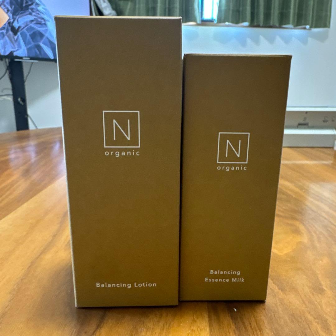 N organic バランシング ローション & エッセンスミルク セット - メルカリ