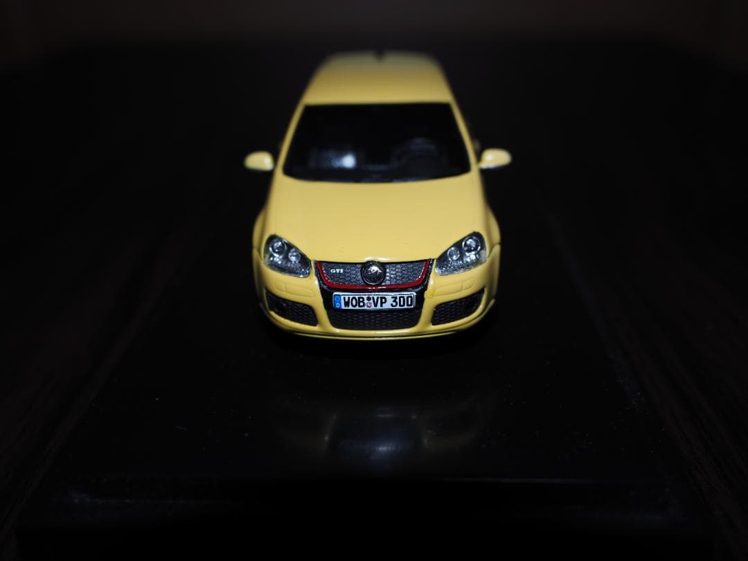 NOREV 1/43 VW Golf GTI Pirelli イエロー