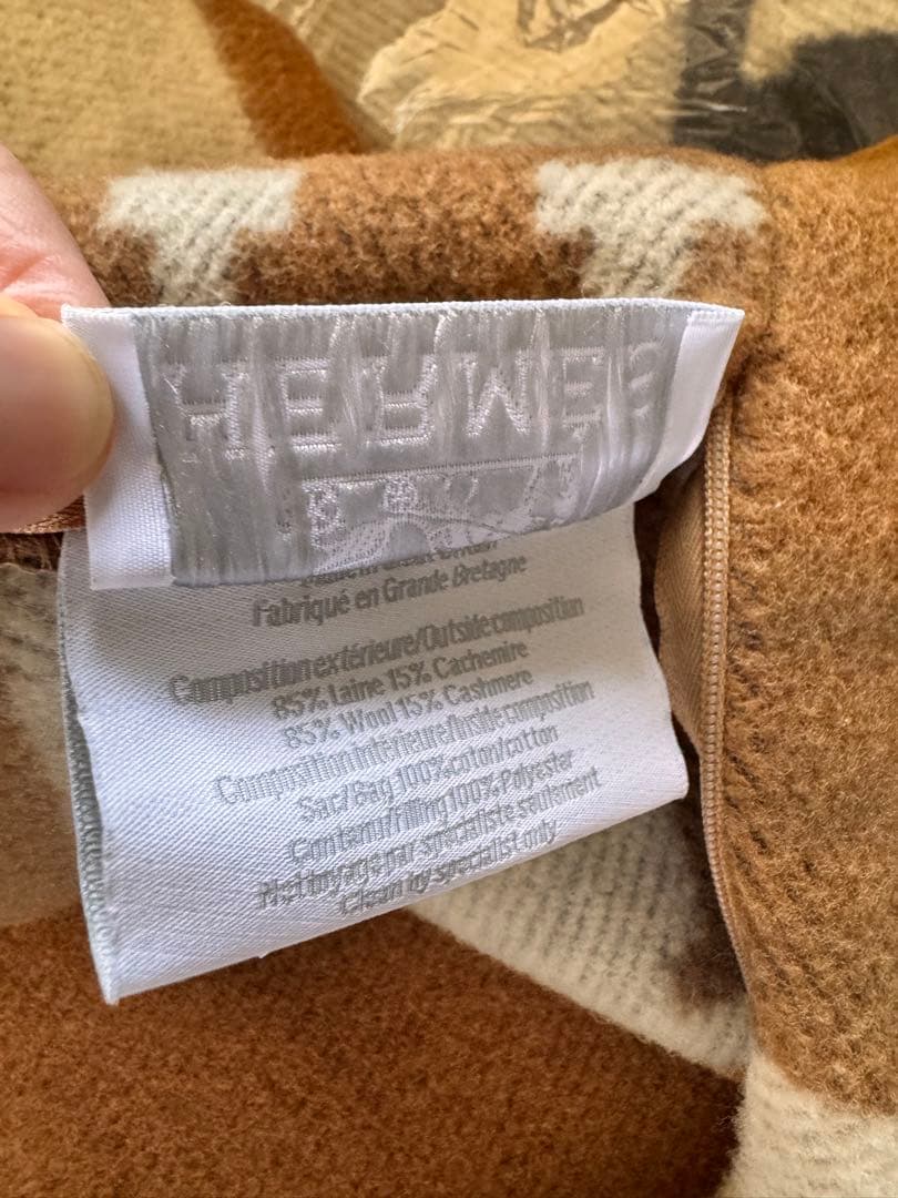 【みおページ】エルメス　アヴァロン　クッションカバー黒色1枚