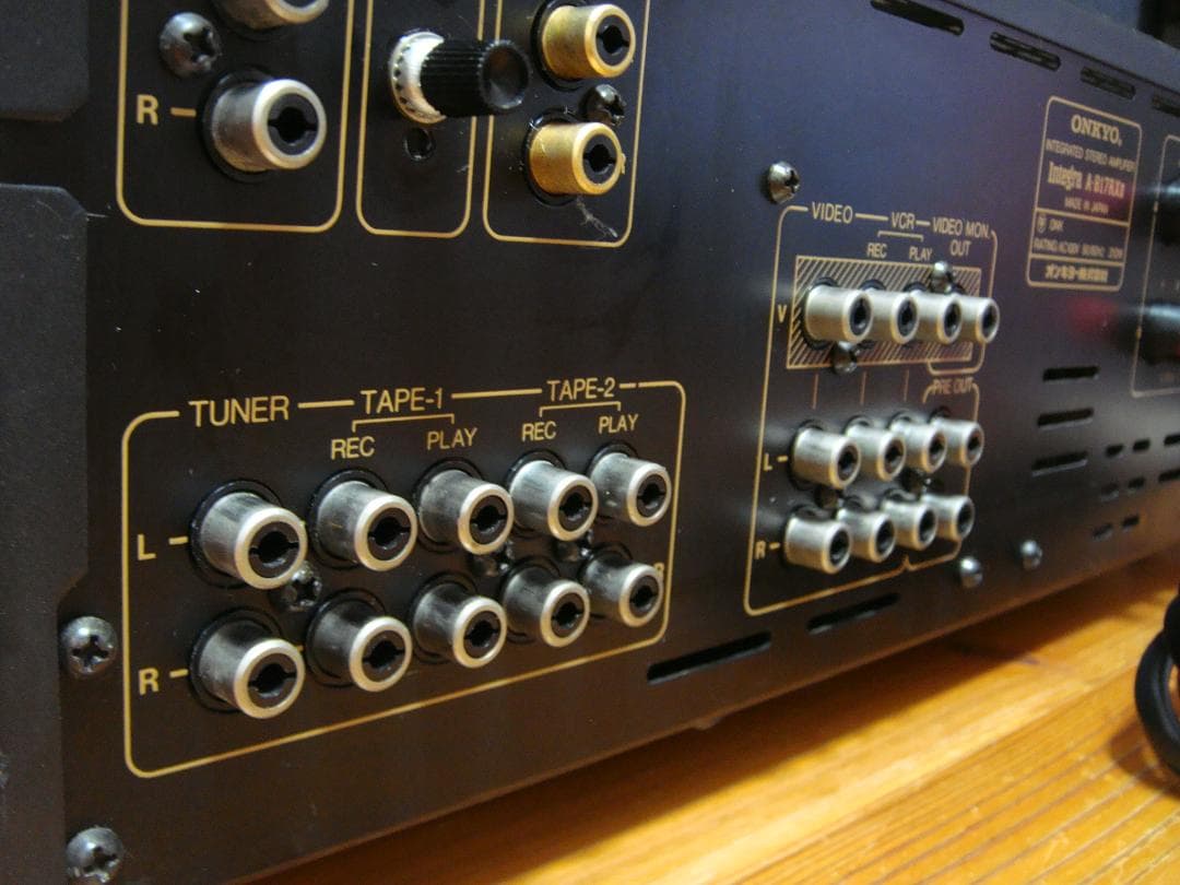 整備済 ONKYOオンキョー プリメインアンプ Integra A-817RXⅡ