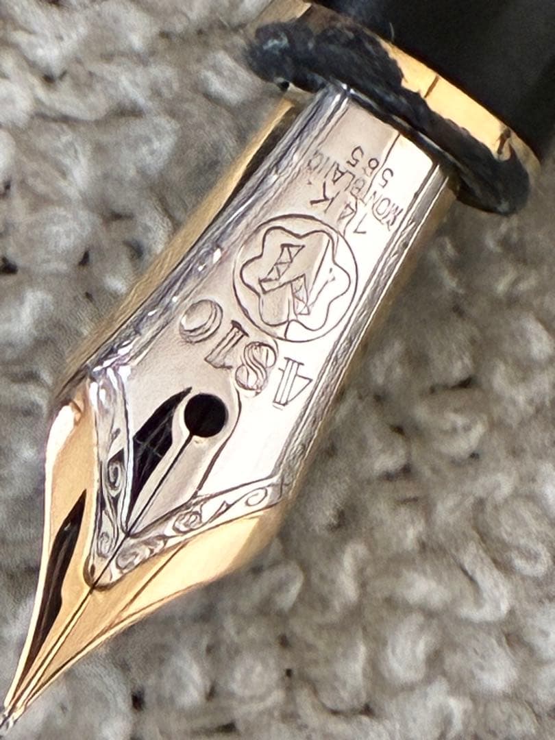 ◾️美品◾️モンブラン144万年筆◾️マイスターシュテュッククラシック◾️カートリッジ付