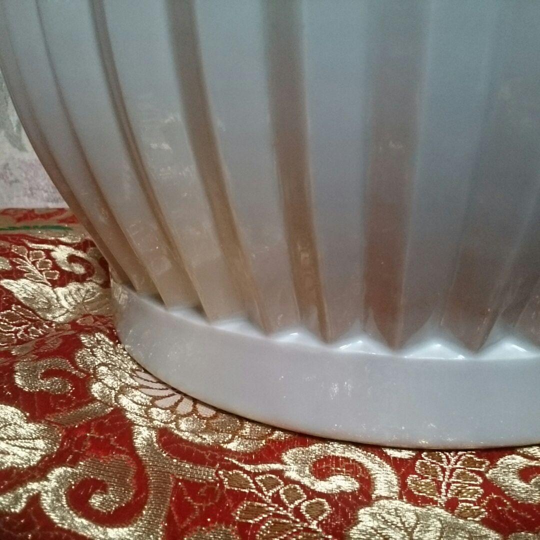 美術品 白磁 花入れ