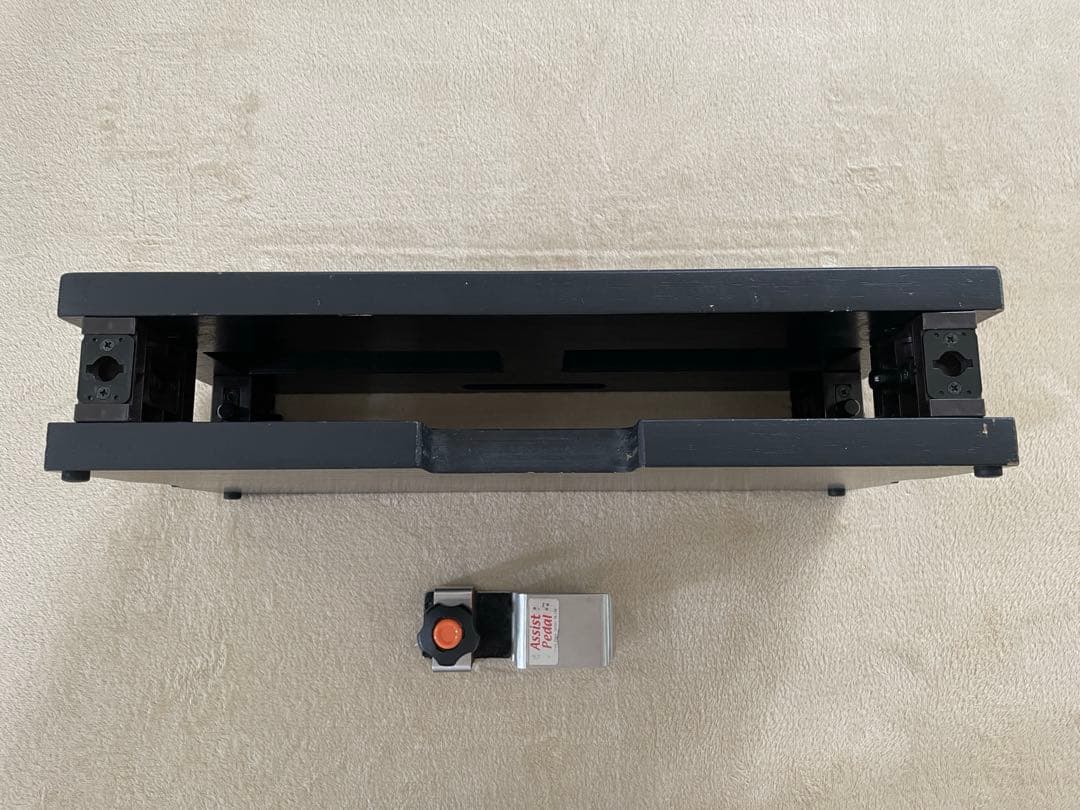 アシストスツールASS-V（ピアノ足台）　アシストペダル付