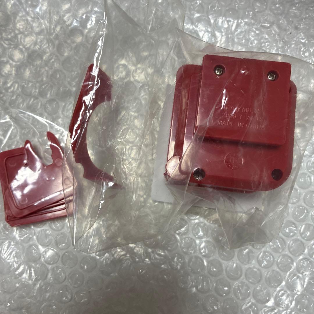 メタルファイトベイブレード ブレーダーアイテムズ ③ベイケース 鋼