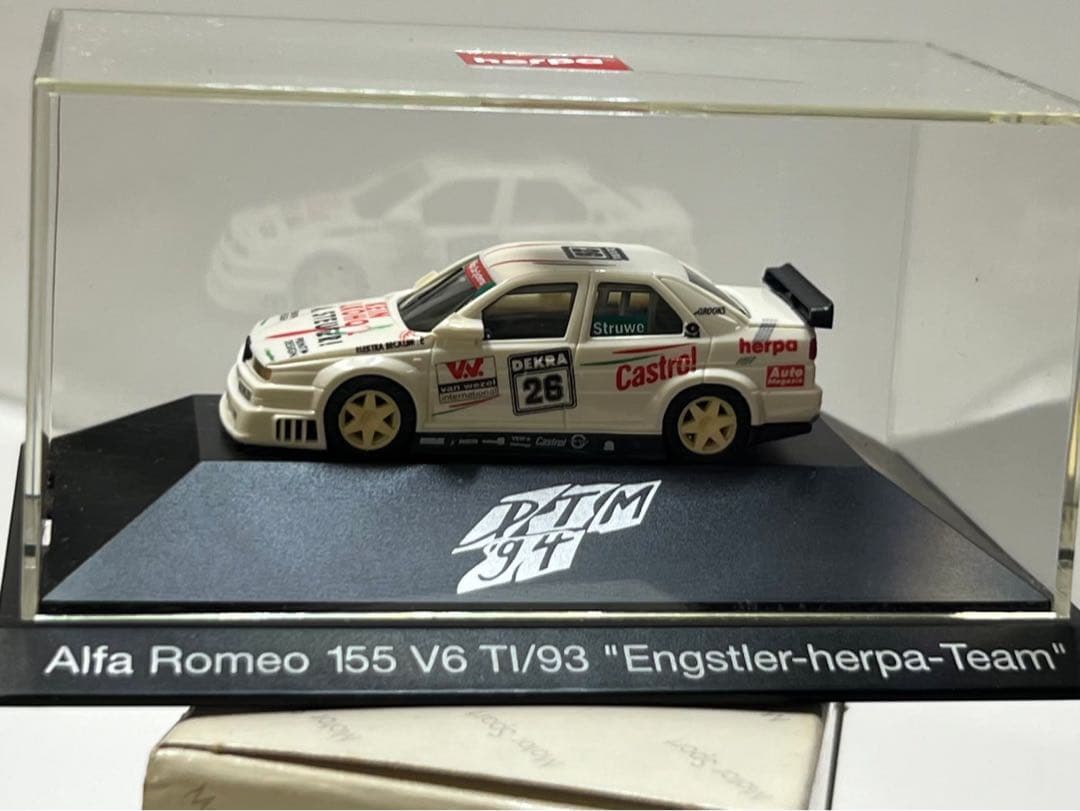 ＤＴＭ　ミニカー　ミニチャンプス　ヘルパ　ベンツ　オペルアルファロメオプラモデル