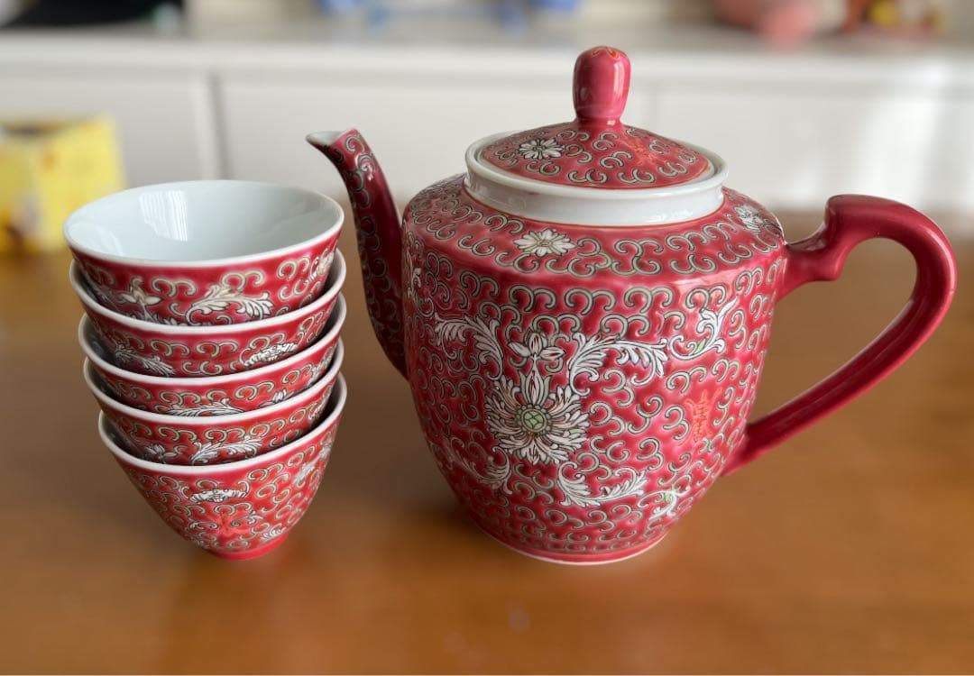 陽刻草花文香合 宋時代