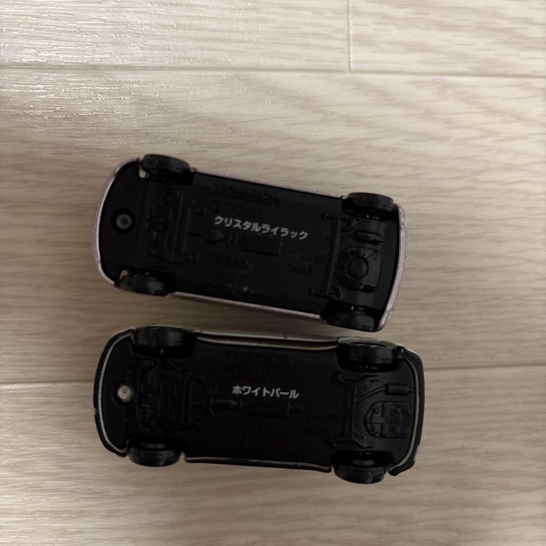 ノート　ティーダ　トミカ　カラーサンプル　NOTE　TIIDA NISSAN