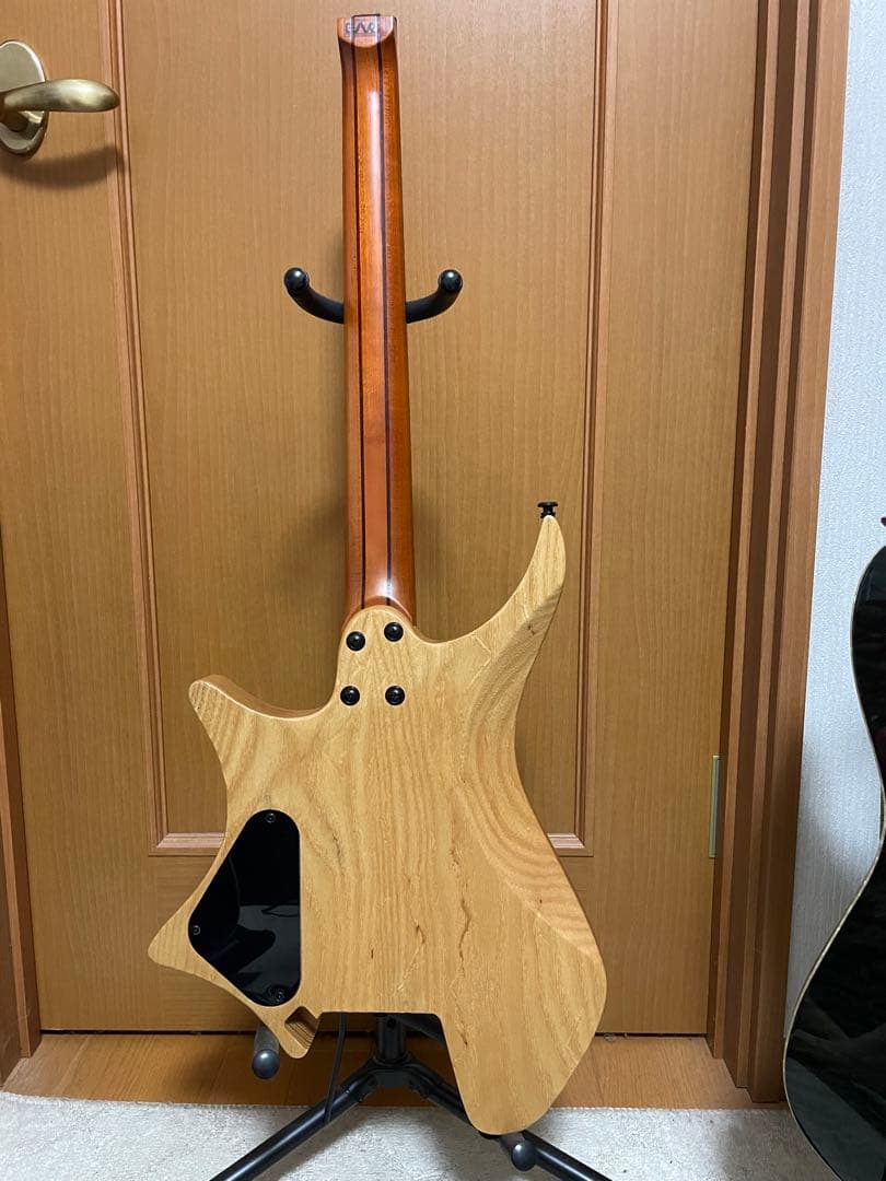 値下げEART ヘッドレスギター初期型 トレモロ付