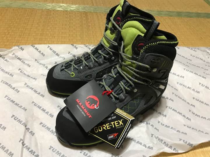 閉店売り尽し】本煤竹挟継茶杓 定寸利休型