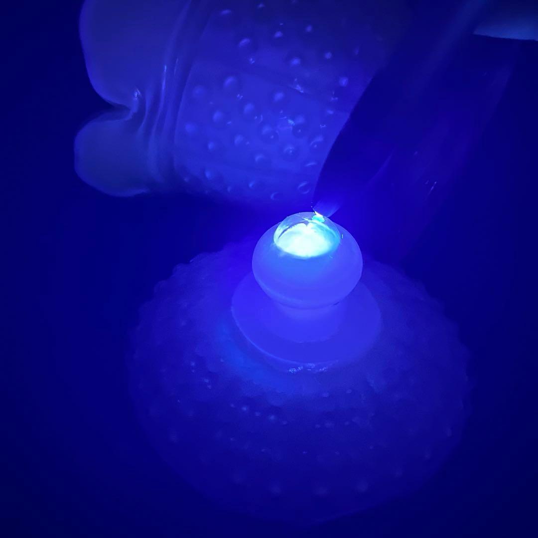 骨董 時代ガラス 霰プレス あられ模様 花型 菓子器 飴屋瓶 ボンボン入れ