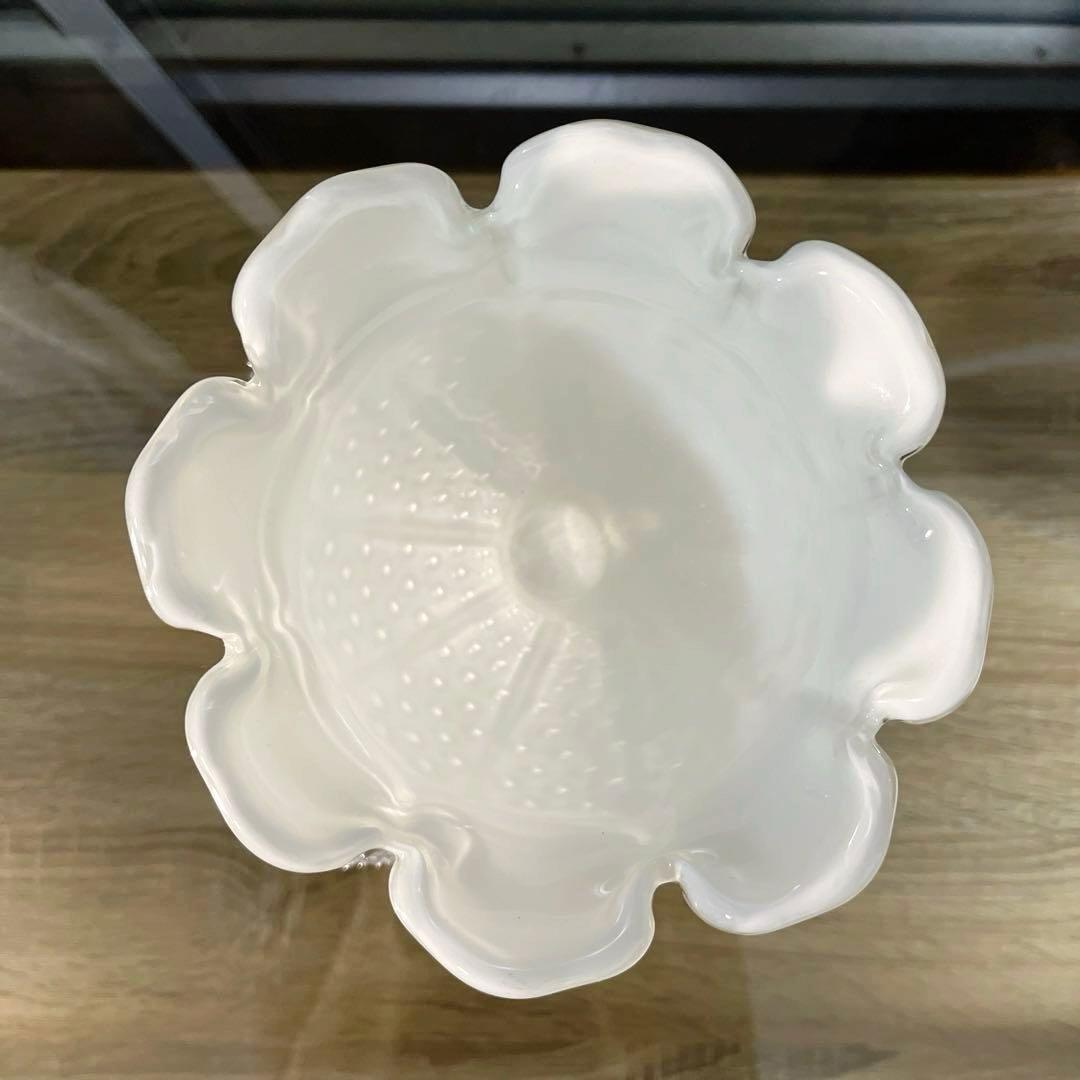 骨董 時代ガラス 霰プレス あられ模様 花型 菓子器 飴屋瓶 ボンボン入れ