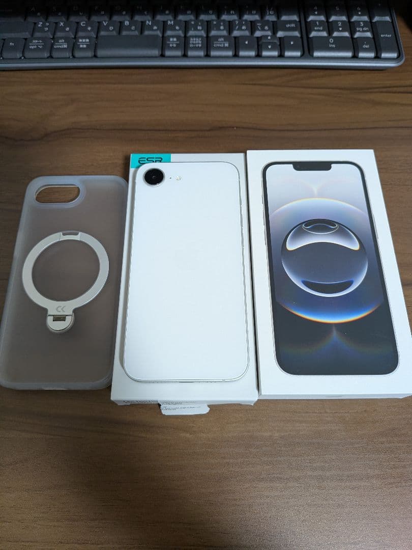 iPhone16e 128GB SIMフリー バッテリー100%