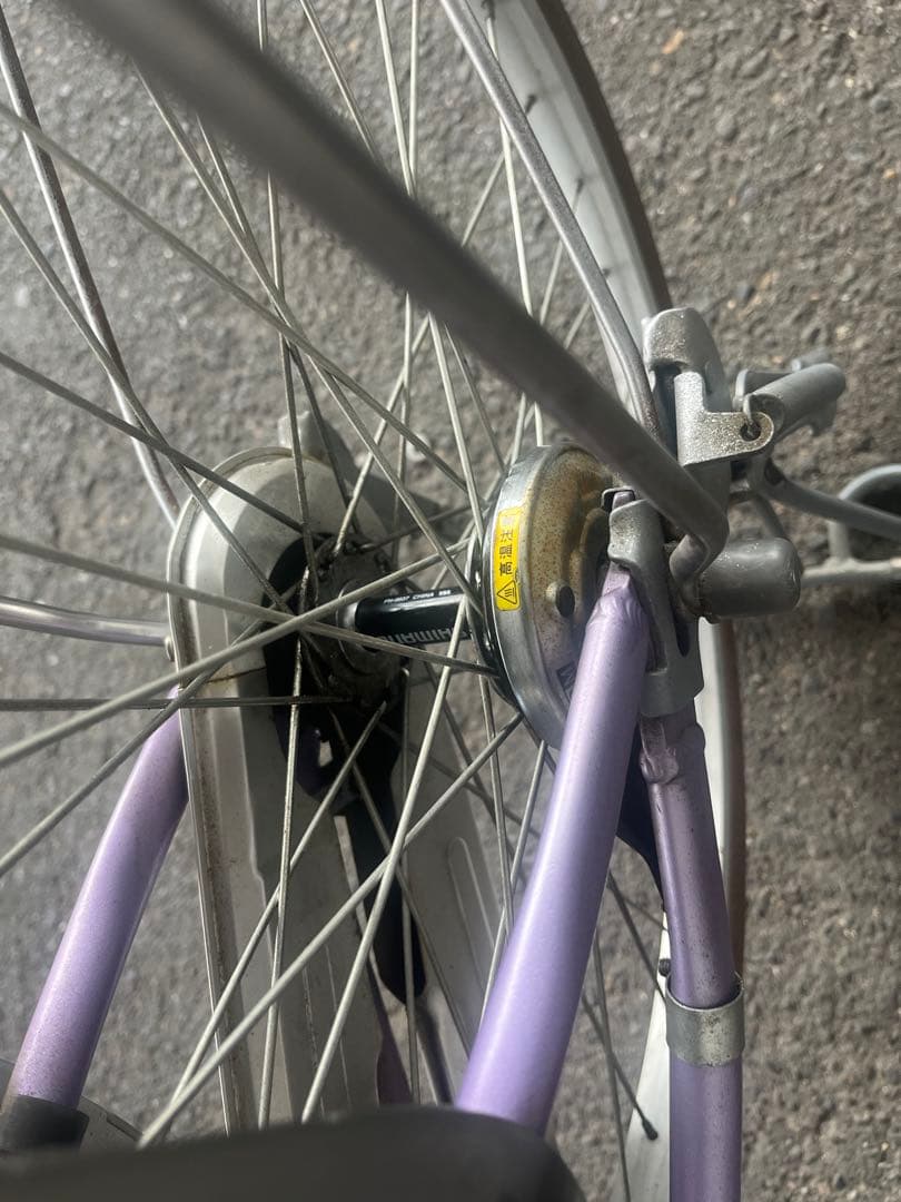 NGUYEN THI HA　愛知県限定手渡のみ名古屋市北区西区配送無料