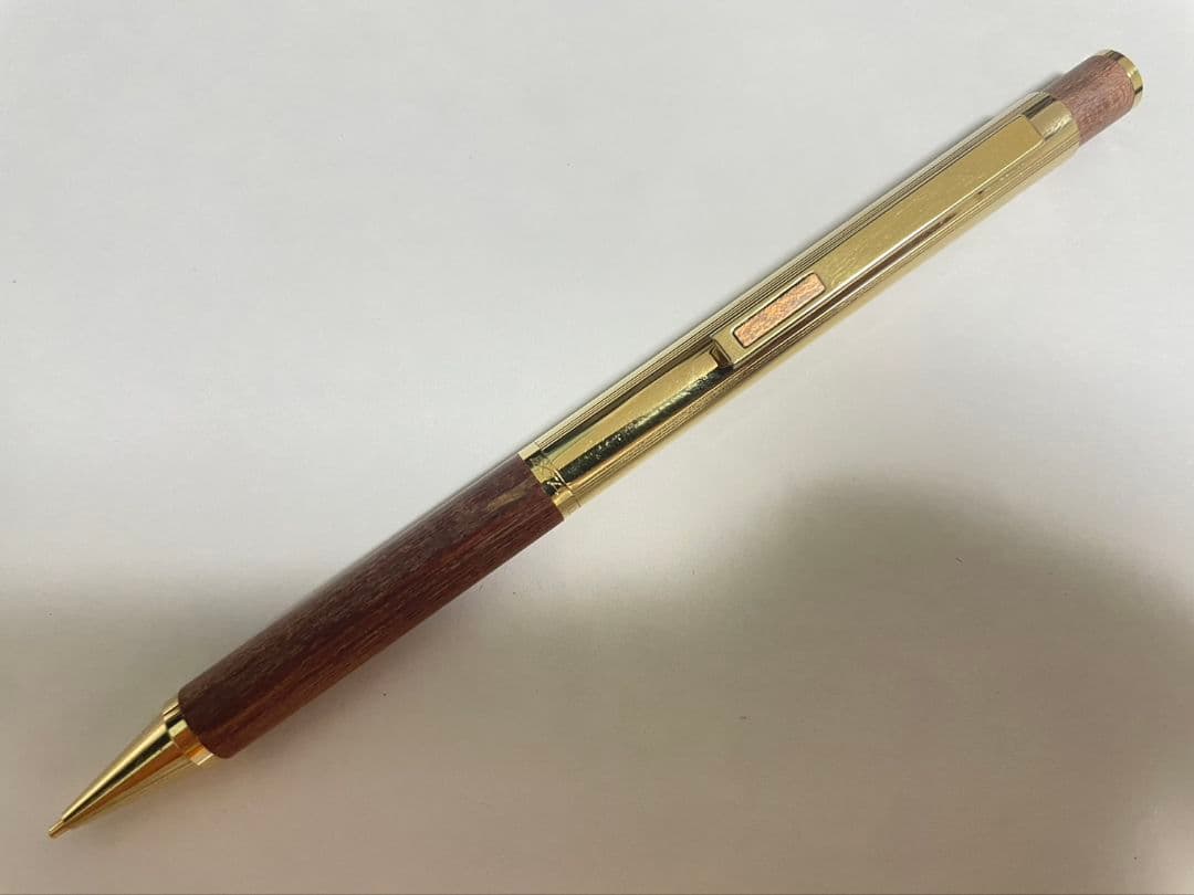 Tombow トンボ EXTA エクスタ 木軸 ゴールド軸 廃盤 シャーペン - メルカリ