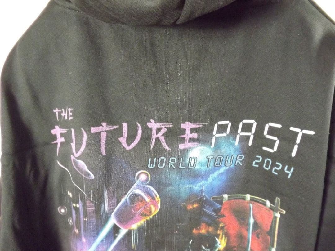 新品 アイアンメイデン 2024 ジャパンツアー ジップパーカー 会場購入