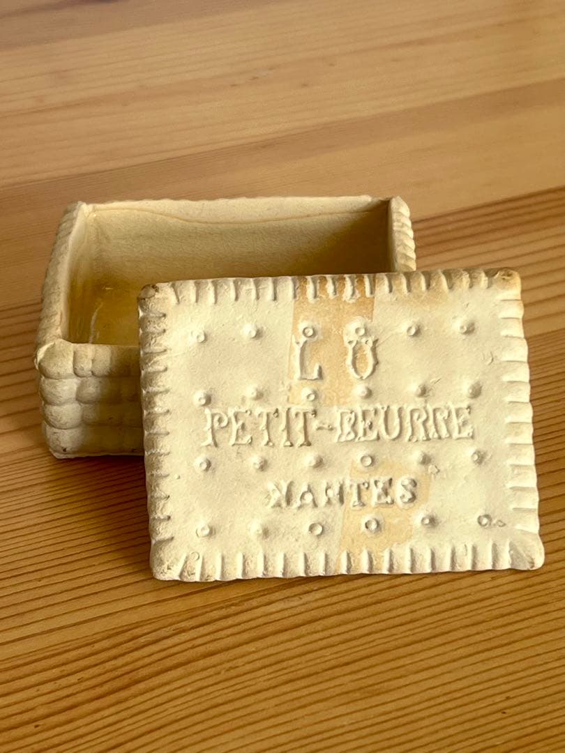 LU ビスケット Petit Beurre 小物入れ A アンティーク