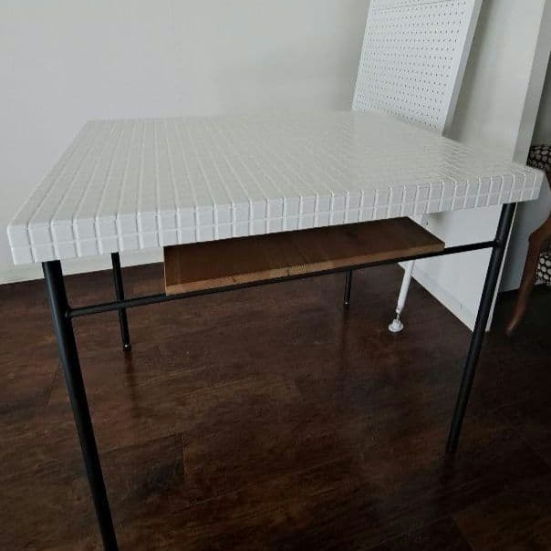 【稀少】タイルテーブル(幅65×奥行き85×高さ72)