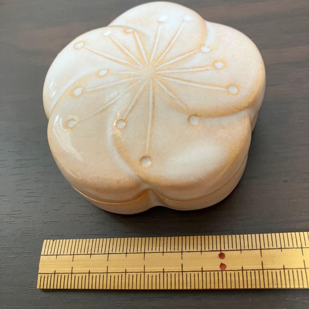 萩焼◇梅の花の香合◇増野陶花作 【茶道具/和風雑貨】 - メルカリ