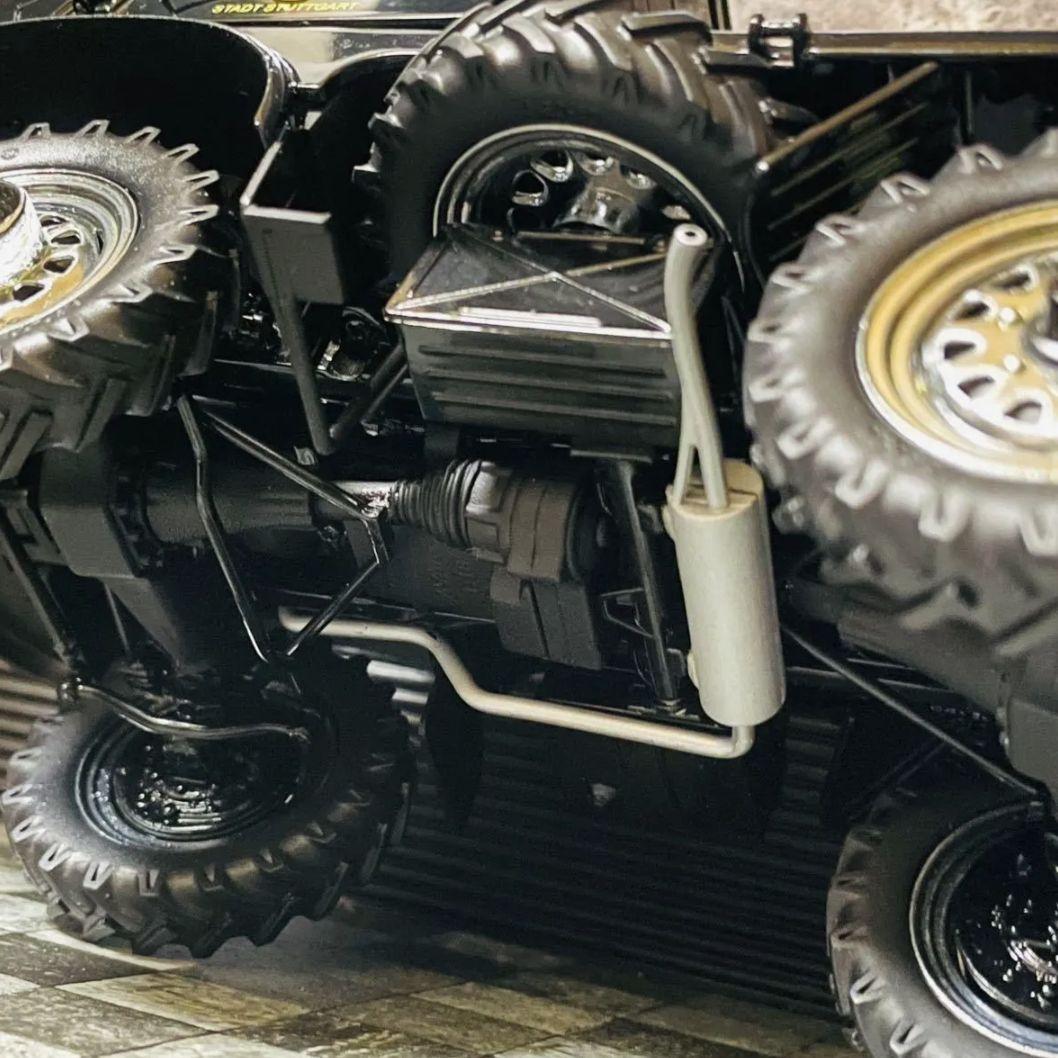 【 希少！ 】メルセデス ベンツ ウニモグ 401 1/18