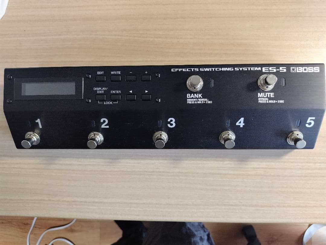 BOSS エフェクトスイッチングシステム ES-5