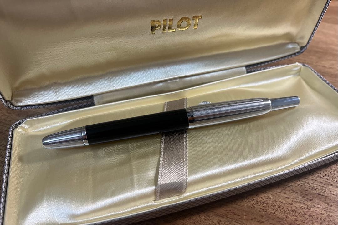 PILOT 白蝕刻 キャップレス C-400SS PILOT 白蝕刻 キャップレス C
